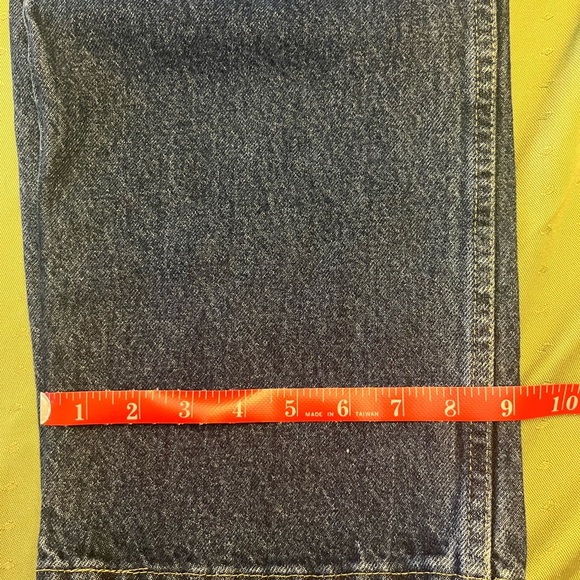 Wrangler Men's Deep dark Blue  Jeans size 40X 32 - Picture 6 of 6